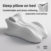 One Tovona pillow